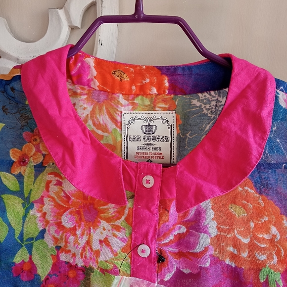 💚 Lee Cooper Neon Floral Top - Picture 4 of 16